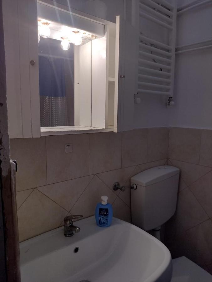 Апартаменты Cinque Terre Station House Специя Экстерьер фото
